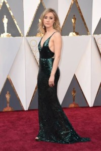 201602282048586679_AP