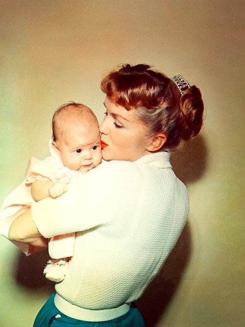 bl_sa_00432_carrie_1956